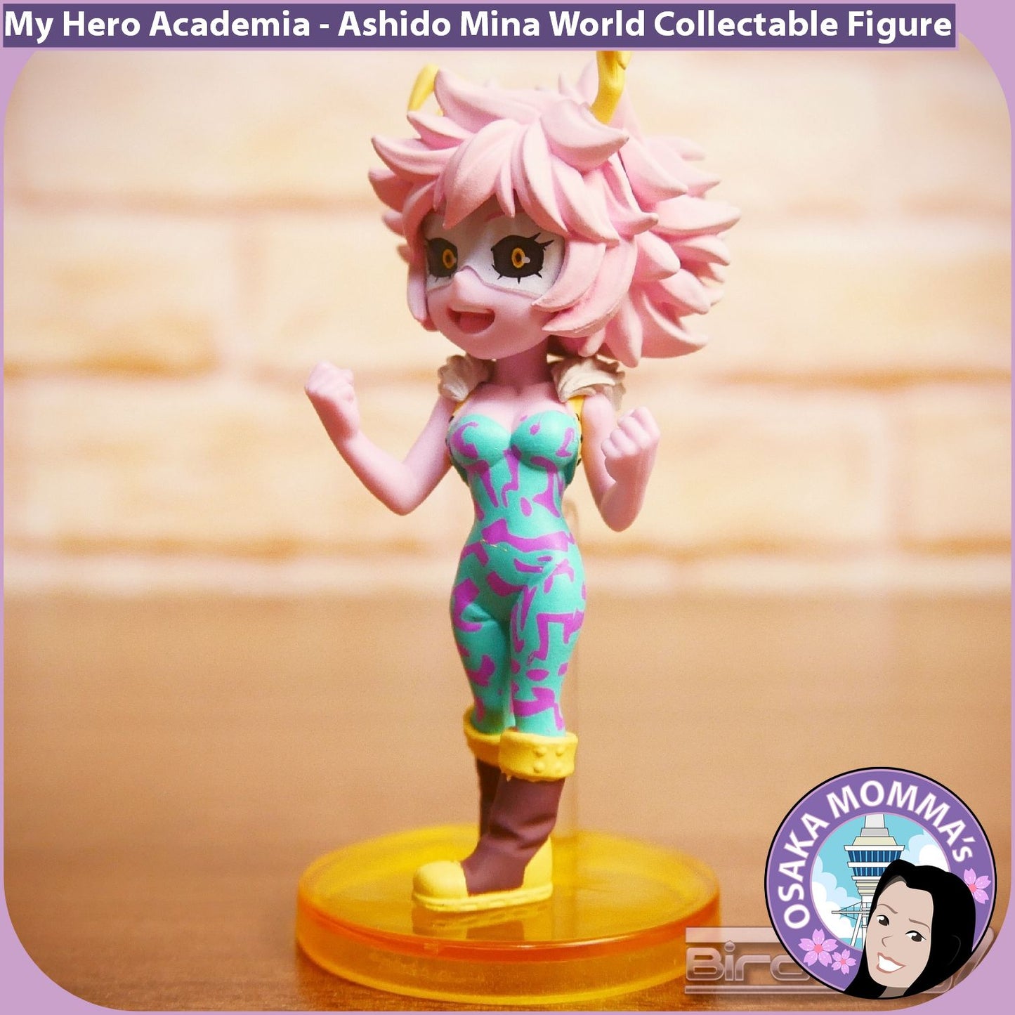 Ashido Mina World Collectable Figure